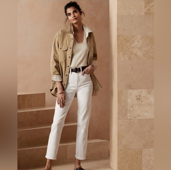 Banana Republic Girlfriend Jean Ecru - Picture 1 of 8